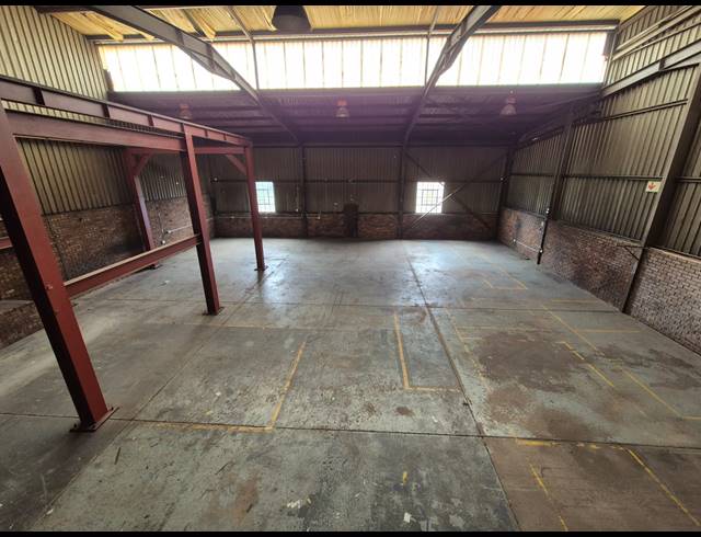 510M² WAREHOUSE TO LET IN WADEVILLE